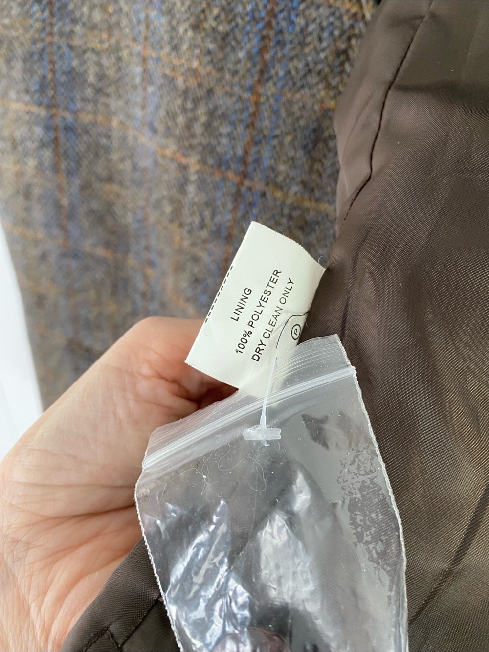 Walker and Hawkes Men's Harris Tweed Dalson Waistcoat In Clinton Brown Size 48” - Picture 11 of 14